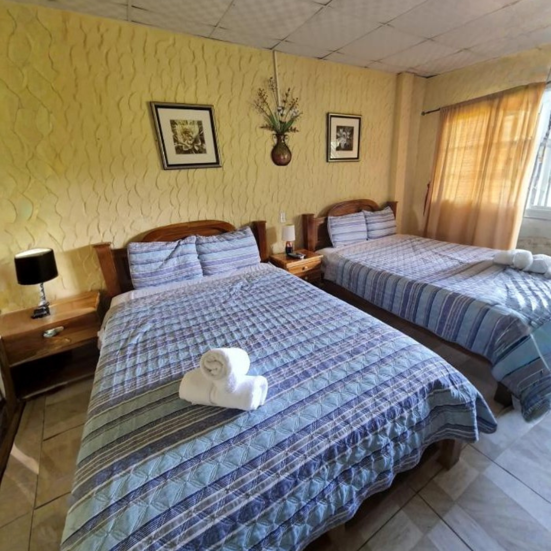 Estadía de 1 noche para 2, 3 o 4 personas + Desayuno incluido desde $73 en el Hotel Valle Verde